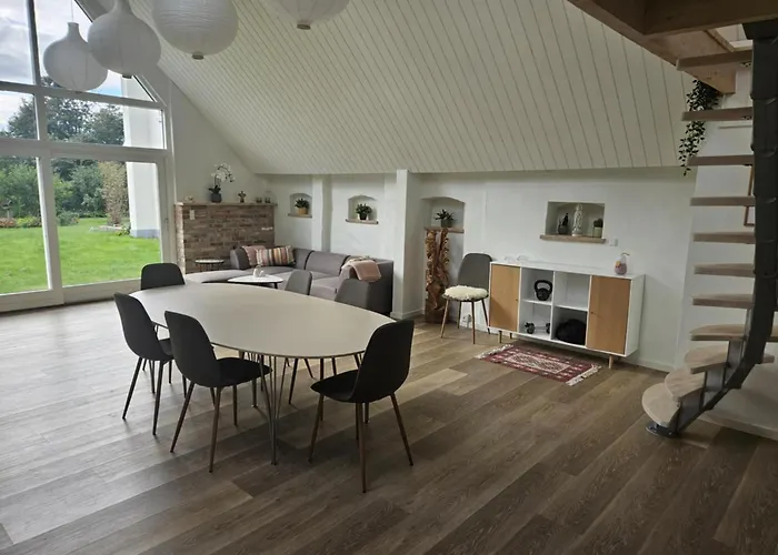 빌라 Unikt Med Pragtfuld Udsigt Og Absolut Ro 프레데릭스하운